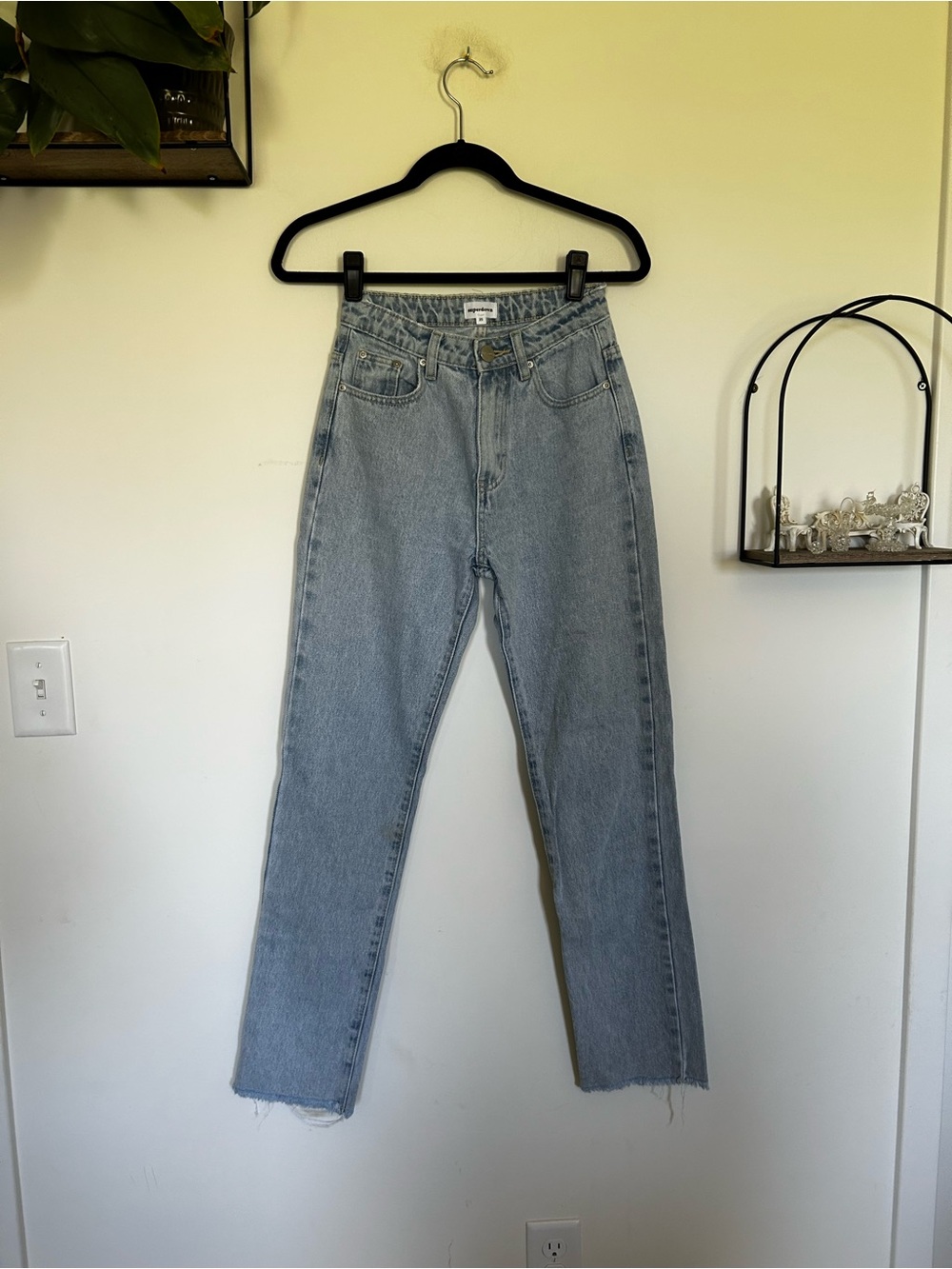 Superdown Light Wash High Rise Waist Straight Leg Raw Hem Denim Jeans Size 25